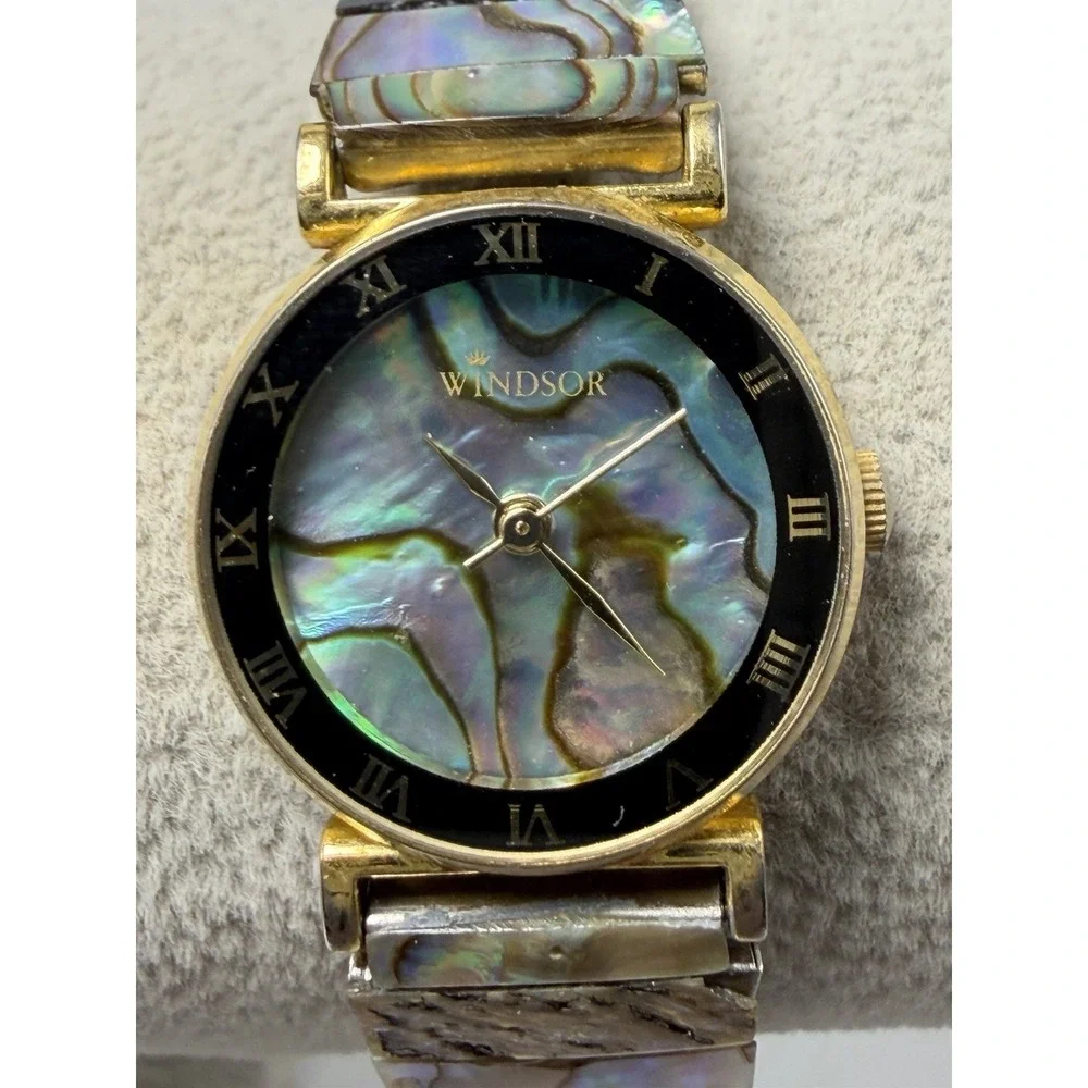 Windsor Abalone Ladies Watch New Battery 22MM 6